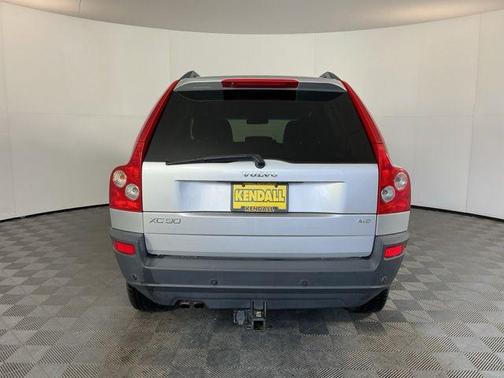 Silver Metallic 2005 Volvo XC90 2.5T