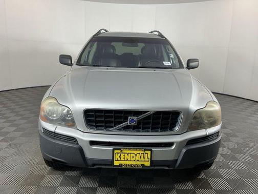Silver Metallic 2005 Volvo XC90 2.5T