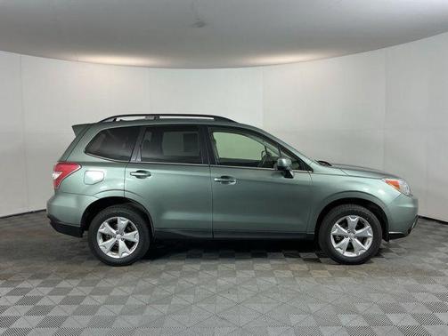 Green Metallic 2014 Subaru Forester 2.5i Limited