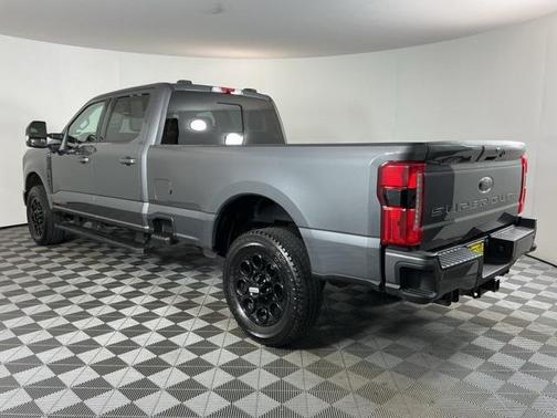 2023 Ford F-350 Lariat