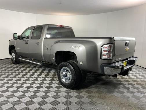 2009 Chevrolet Silverado 3500 LT Crew Cab