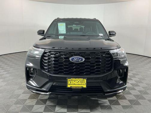 Agate Black Metallic 2026 Ford Explorer ST-Line