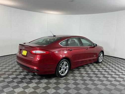 2016 Ford Fusion Energi Titanium