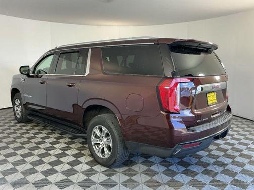 2023 GMC Yukon XL SLE