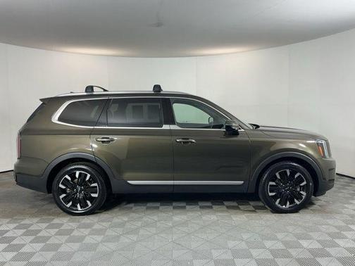 Dark Moss 2024 Kia Telluride SX Prestige