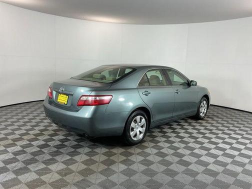 Aloe Green Metallic 2007 Toyota Camry LE
