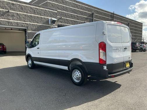 2025 Ford Transit-150 Base
