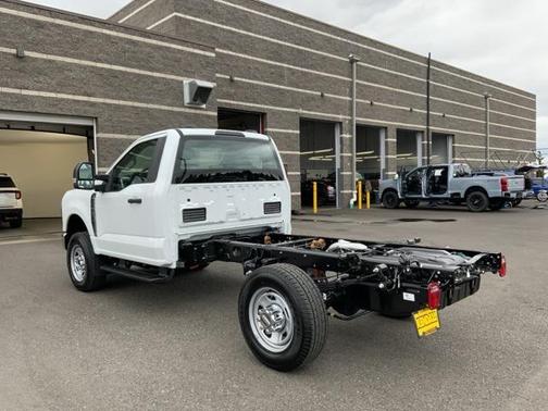 2025 Ford F-350 XL