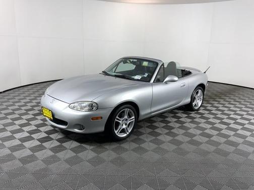 2005 Mazda MX-5 Miata Cloth