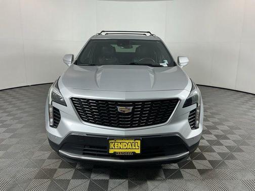 Radiant Silver Metallic 2020 Cadillac XT4 Premium Luxury