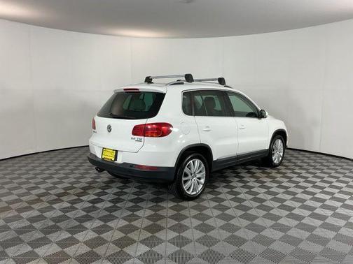 2012 Volkswagen Tiguan SE