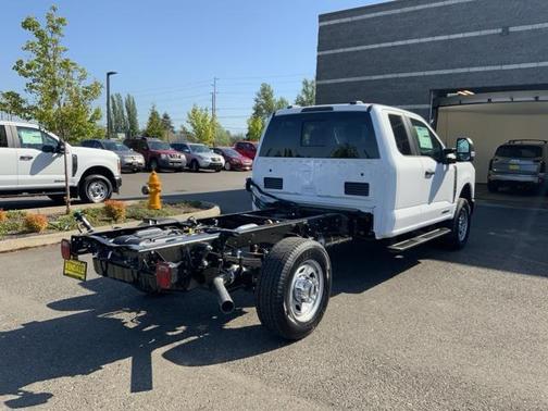 2025 Ford F-350 XL
