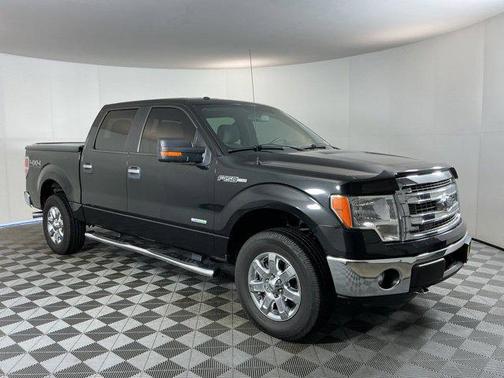 Tuxedo Black Metallic 2013 Ford F-150 XLT