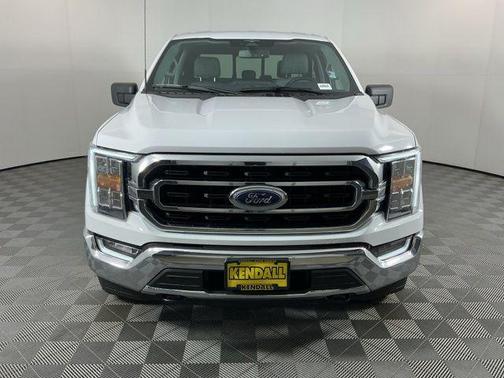 Oxford White 2023 Ford F-150 XLT