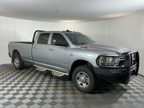 Billet Silver Metallic Clearcoat 2021 RAM 3500 Tradesman Crew Cab 4x4 8' Box