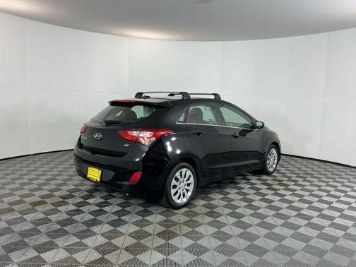 2016 Hyundai Elantra GT Base