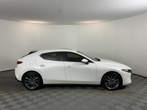 2022 Mazda Mazda3 AWD w/Preferred Package