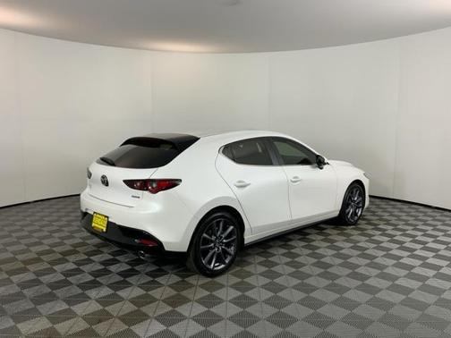 2022 Mazda Mazda3 AWD w/Preferred Package