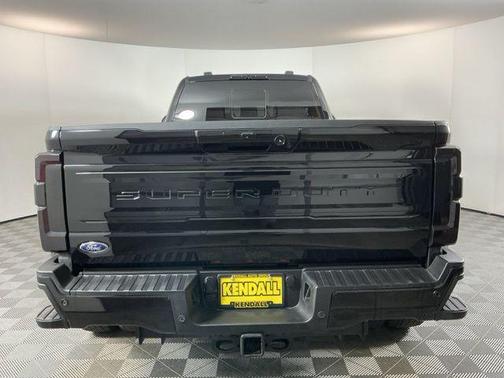 Agate Black Metallic 2025 Ford F-450 Platinum