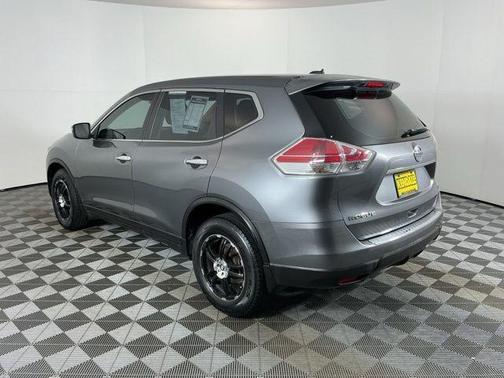 Gun Metallic 2015 Nissan Rogue S