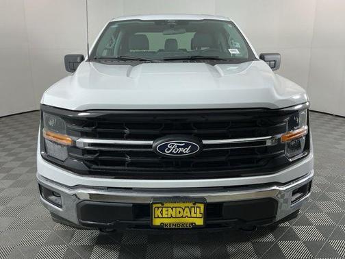 Oxford White 2025 Ford F-150 XLT