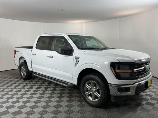 Oxford White 2025 Ford F-150 XLT