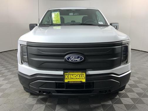 2025 Ford F-150 Lightning Pro