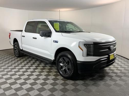 2025 Ford F-150 Lightning Pro