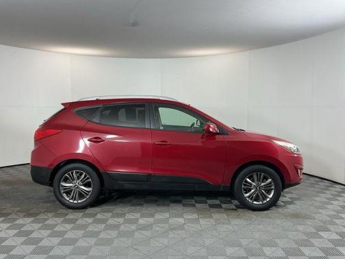 2015 Hyundai TUCSON SE