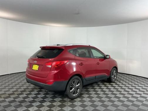 2015 Hyundai TUCSON SE