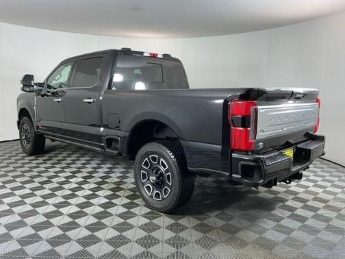 Agate Black Metallic 2024 Ford F-350 Platinum