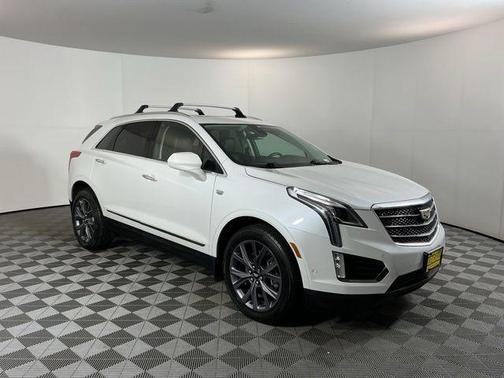 Crystal White 2019 Cadillac XT5 Premium Luxury