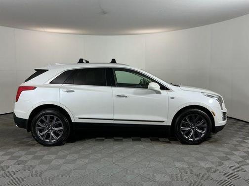 Crystal White 2019 Cadillac XT5 Premium Luxury