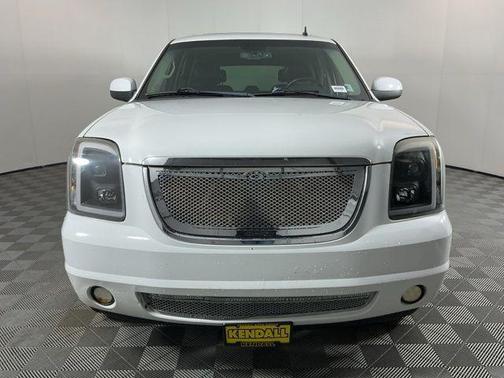 Summit White 2008 GMC Yukon Denali