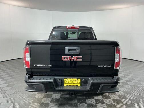 Onyx Black 2019 GMC Canyon Denali