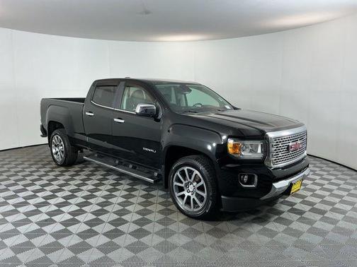 Onyx Black 2019 GMC Canyon Denali