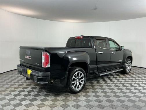 Onyx Black 2019 GMC Canyon Denali