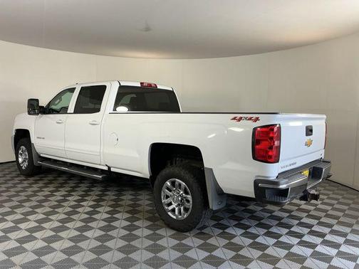 Summit White 2018 Chevrolet Silverado 3500 LT