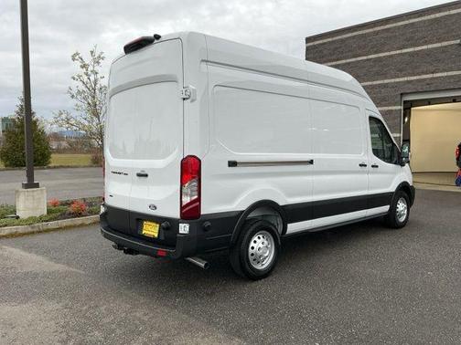Oxford White 2026 Ford Transit-350 Base