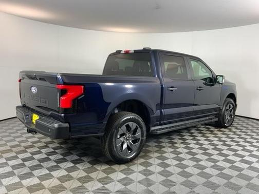 2025 Ford F-150 Lightning Pro