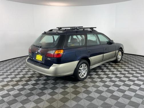 2001 Subaru Outback Base