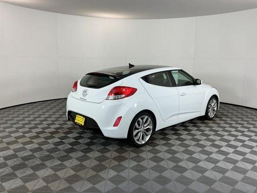 Century White 2015 Hyundai Veloster Base