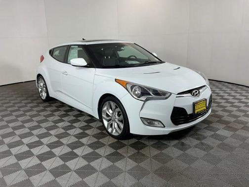 Century White 2015 Hyundai Veloster Base