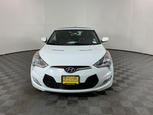 Century White 2015 Hyundai Veloster Base