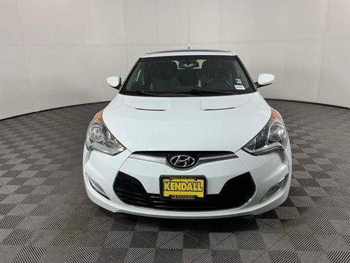 Century White 2015 Hyundai Veloster Base