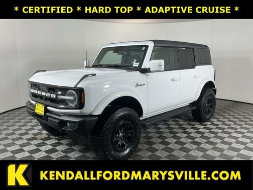 Oxford White 2023 Ford Bronco Outer Banks