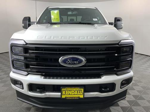 2025 Ford F-350 Platinum