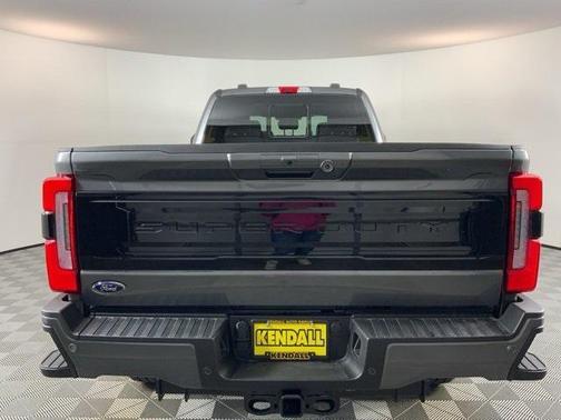 2025 Ford F-350 Platinum