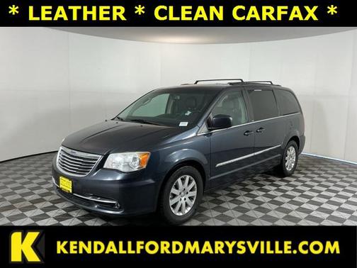 2013 Chrysler Town & Country Touring
