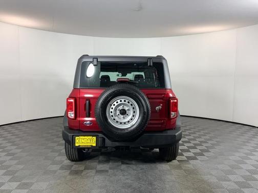 2025 Ford Bronco Base